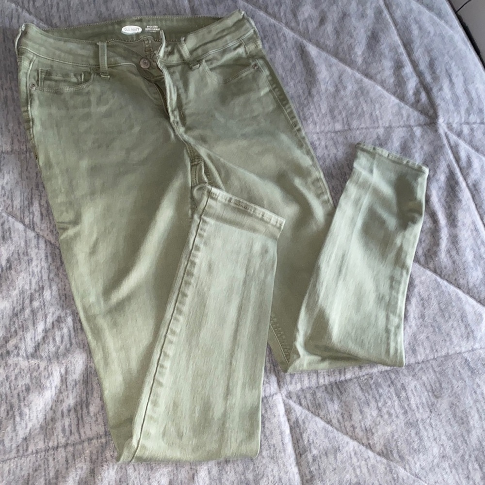 Size 4 old navy jeans